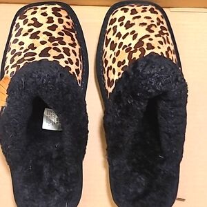 Ariat slippers